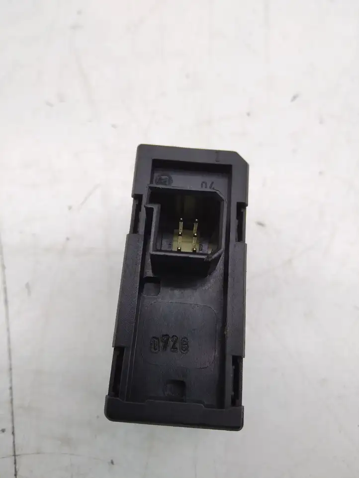 Opel Zafira B (2003 - 2006) 13197131 Блок кнопок стеклоподъемников — фото 3