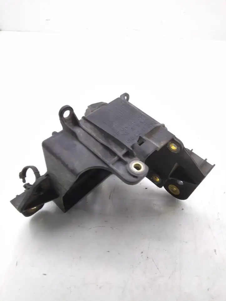 Opel Zafira B (2003 - 2006) 13214940 Кронштейн блока ABS — фото 4