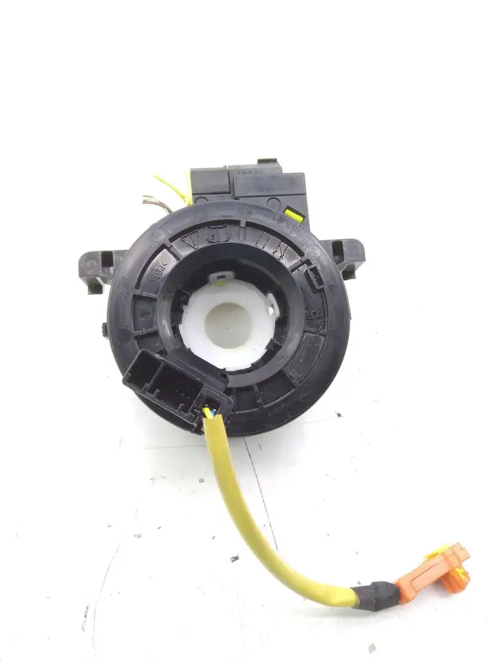 Toyota Avensis T270 (2009 - 2012) 8924505030 Контактное кольцо SRS — фото 1