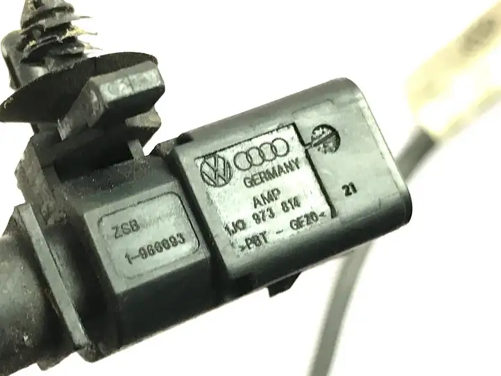 Skoda Octavia Mk3 (5E) (2013 - 2019) 5Q0971230BA Проводка генератора — фото 7