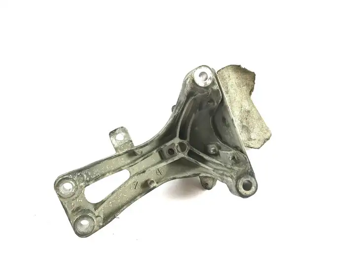Audi A4 S4 B8 8K (2007 - 2011) 8K0199308AQ Кронштейн двигателя — фото 3