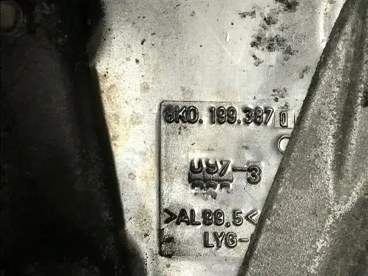Audi A4 S4 B8 8K (2007 - 2011) 8K0199307AQ Кронштейн двигателя — фото 5
