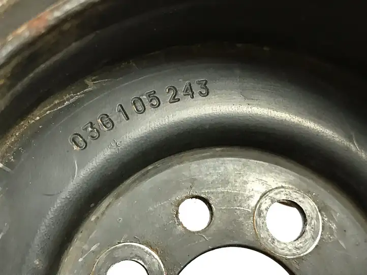 Audi A3/S3 8V (2012 - 2016) 03G105243 Шкив коленчатого вала — фото 2