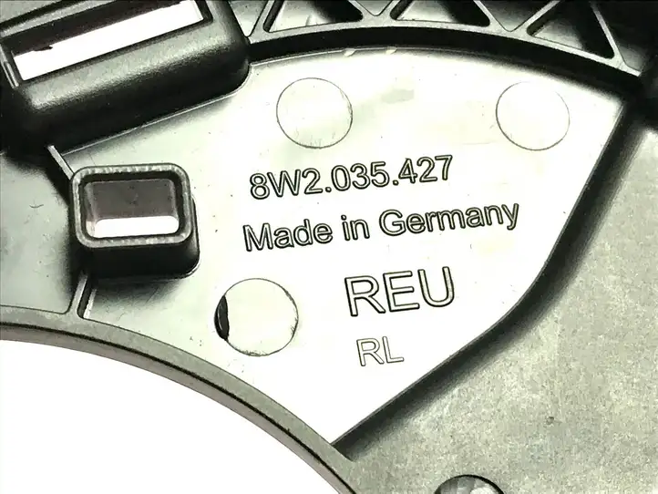 Audi A4 S4 B9 8W (2019 - ) 8W2035427 Рамка центрального динамика — фото 3
