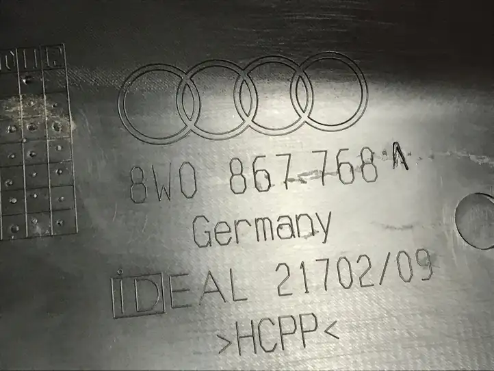 Audi A4 S4 B9 8W (2019 - ) 8W0867768A Внутренняя отделка заднего порога — фото 3