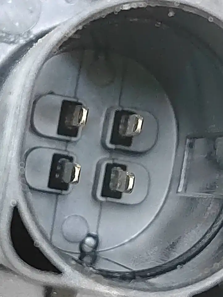 Volkswagen Golf Plus (2004 - 2008) 1T0827574H Подсветка номера — фото 12