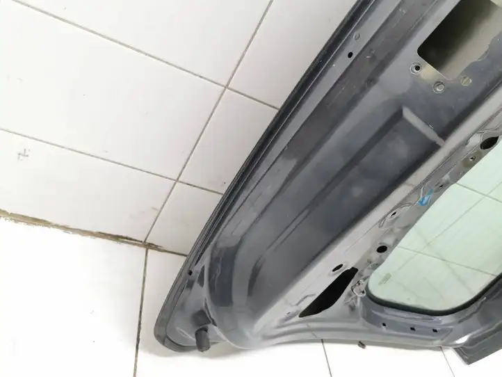 Nissan Note (E11) (2006 - 2014) Крышка багажника — фото 3