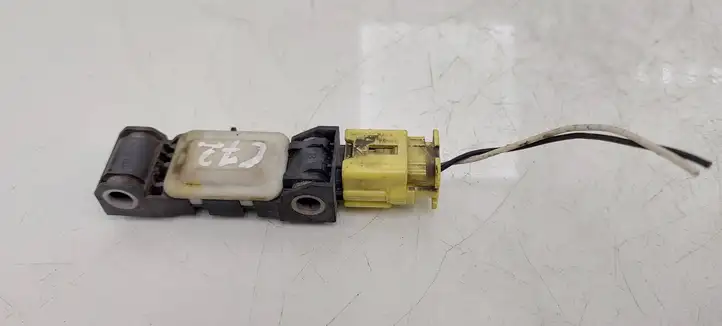 Nissan Note (E11) (2006 - 2014) 985829U00A Датчик удара SRS — фото 3