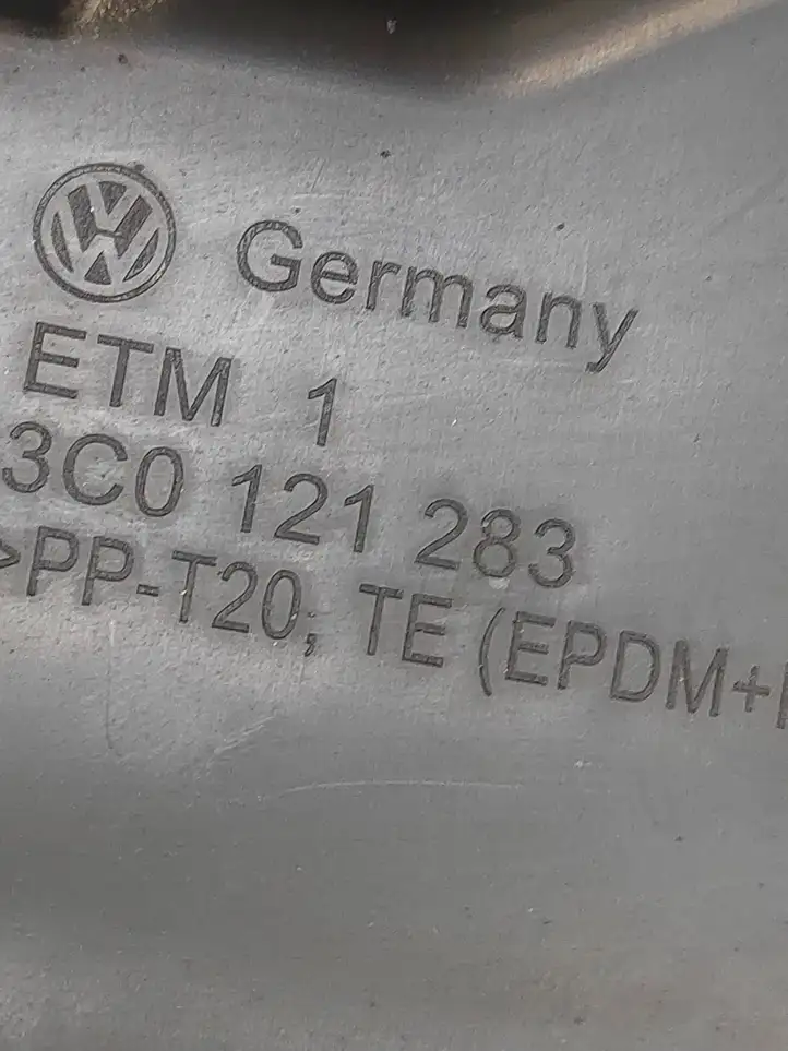 Volkswagen PASSAT B6 (2005 - 2010) 3C0121283 Дефлектор воздуха — фото 4