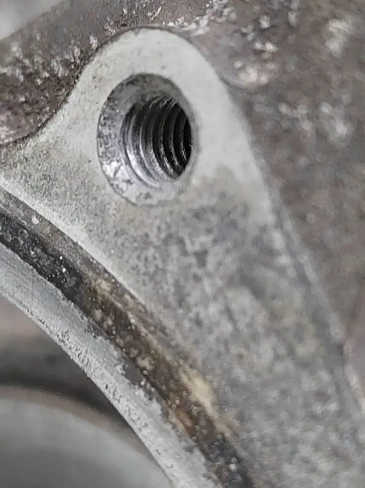 Honda CR-V (2009 - 2012) 088048 Кронштейн масляного фильтра — фото 12