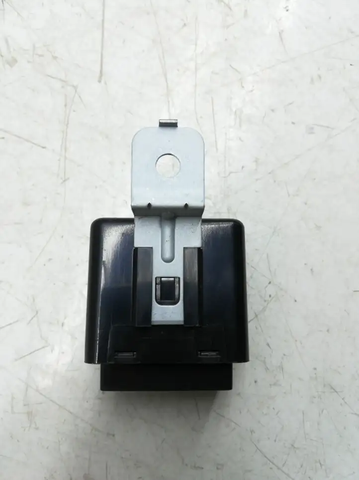 Hyundai Santa Fe (2005 - 2009) 954202B500 Реле стеклоочистителей — фото 2