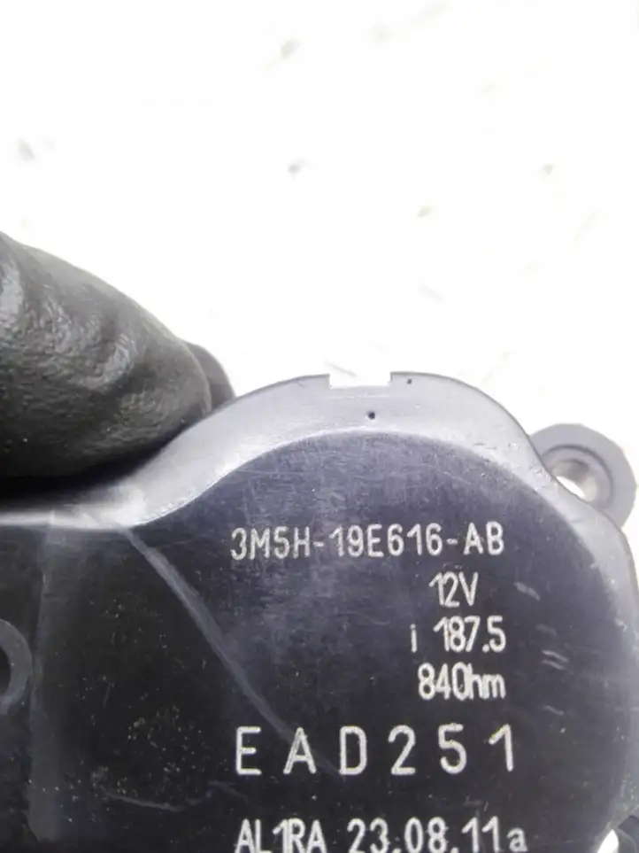 Ford Kuga I (2008 - 2012) 3M5H19E616AB Двигатель задвижки потока воздуха — фото 4