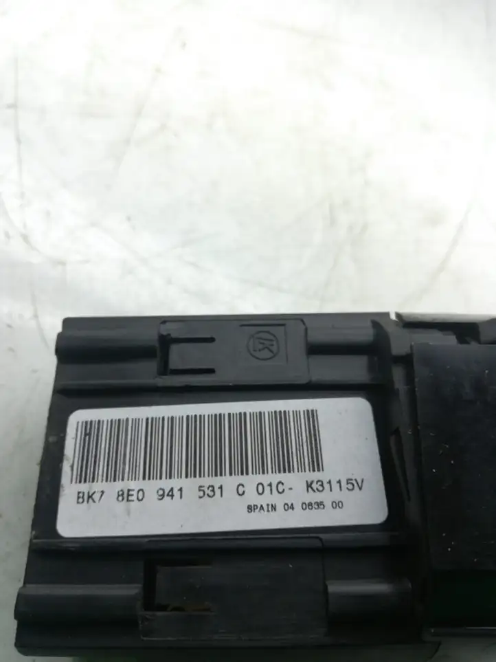 Audi A4 S4 B7 8E 8H (2004 - 2009) BK78E0941531 Включатель фонарей — фото 5