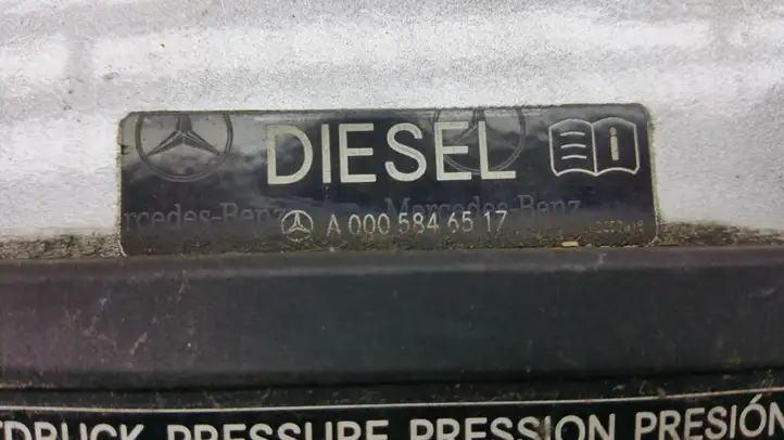 Mercedes-Benz ML W164 (2005 - 2011) A1646300767 Крышка топливного бака — фото 7