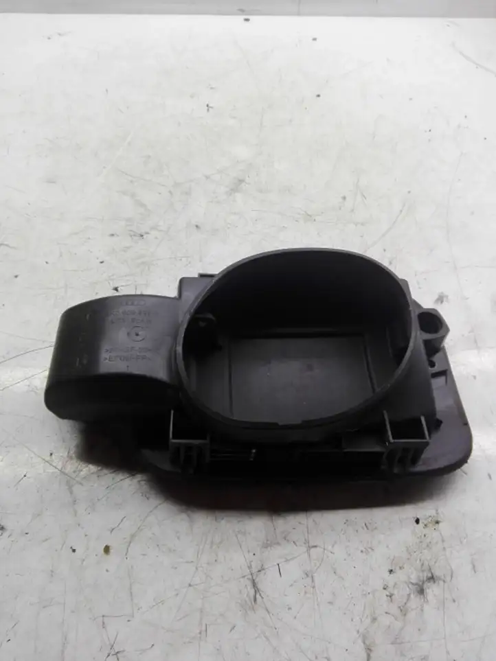 Audi A4 S4 B8 8K (2007 - 2011) 8K0809999A Крышка топливного бака — фото 4