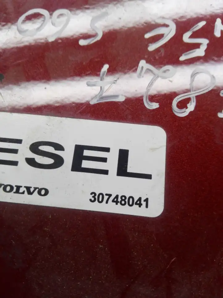 Volvo S60 (2004 - 2010) 30748041 Крышка топливного бака — фото 3