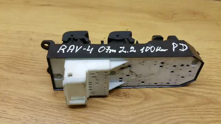 Toyota RAV 4 (XA30) (2006 - 2016) 192830 Блок кнопок стеклоподъемников — фото 4