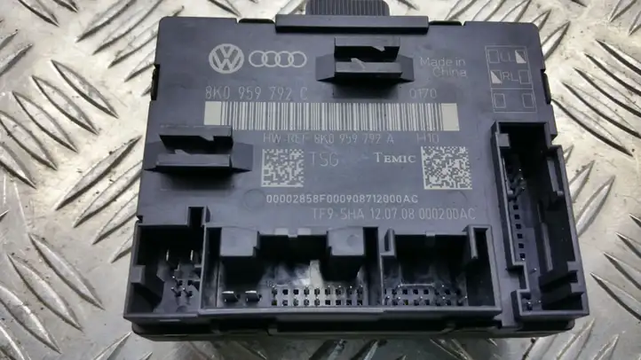 Audi A4 S4 B8 8K (2007 - 2011) 8K0959792C Блок управления дверью — фото 1