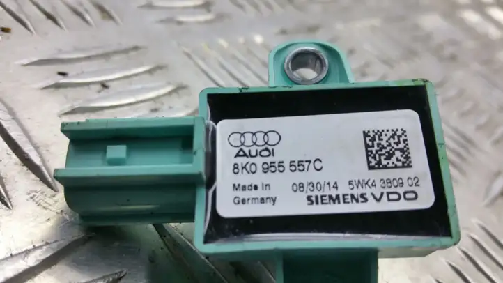 Audi A4 S4 B8 8K (2007 - 2011) 8K0955557C Датчик удара SRS — фото 3