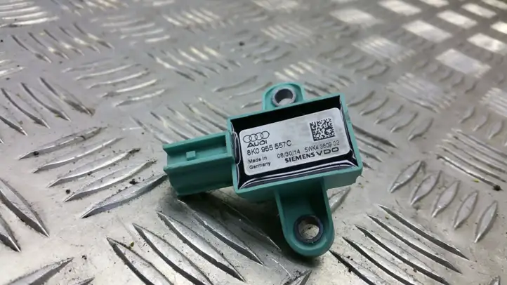 Audi A4 S4 B8 8K (2007 - 2011) 8K0955557C Датчик удара SRS — фото 1