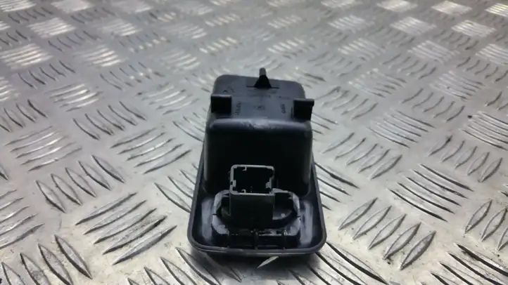 Ford Kuga I (2008 - 2012) 3M51226A37AWF Кнопка стеклоподъемников — фото 3