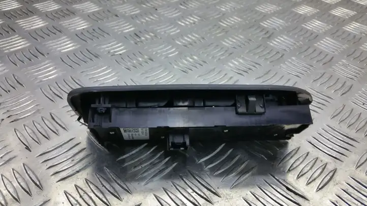 Ford Kuga I (2008 - 2012) 9M5T14A132AA Кнопка стеклоподъемников — фото 5