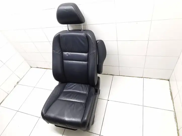 Honda CR-V (2009 - 2012) 81100SWYG620 Переднее сиденье пассажира — фото 10