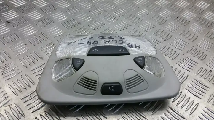 Mercedes-Benz CLK A209,C209 (2002 - 2009) A2098200501 Передняя подсветка — фото 3