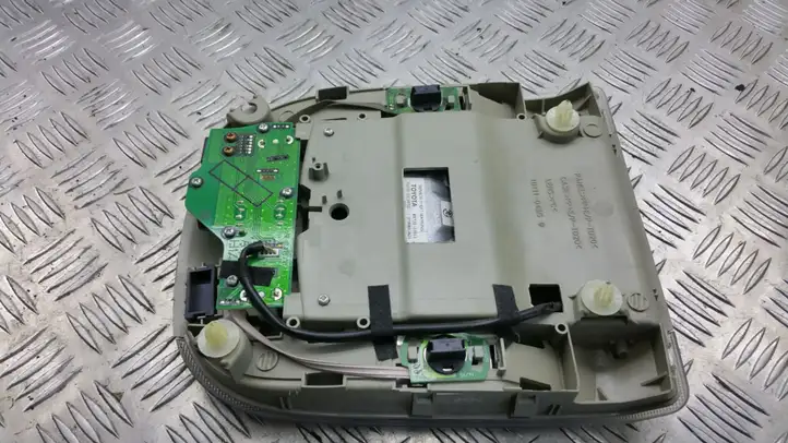 Toyota Auris 150 (2006 - 2012) 8973212011 Передняя подсветка — фото 6