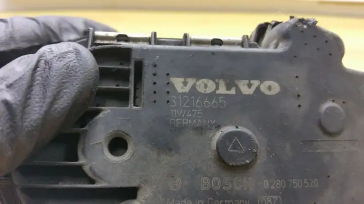 Volvo V60 (2010 - 2013) 31216665 Дроссельная заслонка — фото 2
