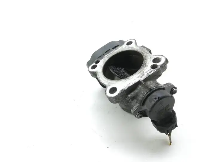 Toyota Auris 150 (2006 - 2012) 1923002010 Дроссельная заслонка — фото 4