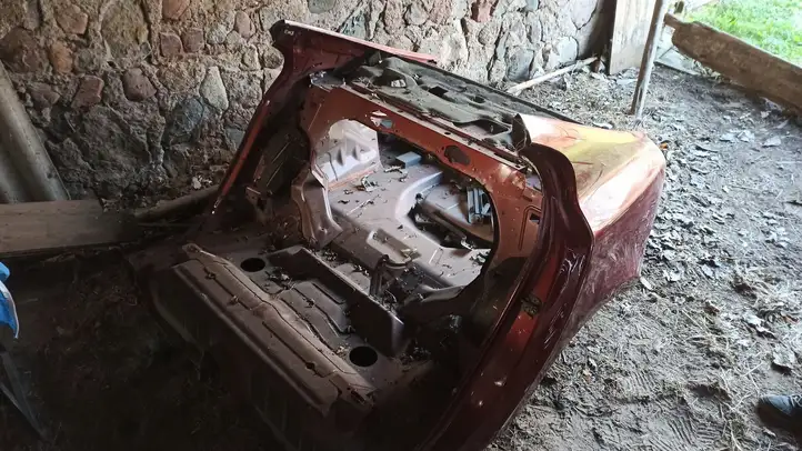 Volvo S60 (2010 - 2013) Задняя часть кузова — фото 2