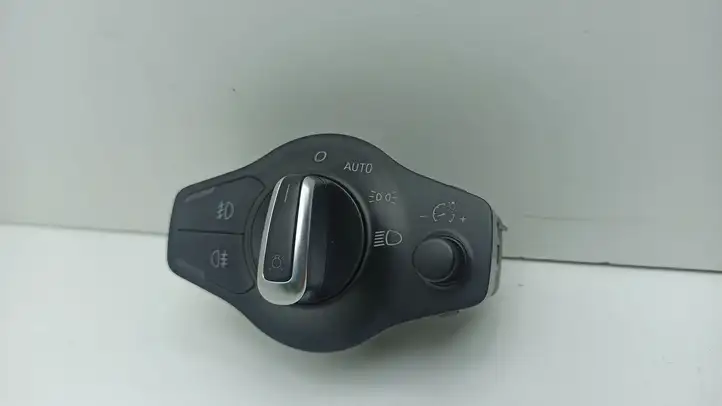 Audi A4 S4 B8 8K (2007 - 2011) 8K0941531 Включатель фонарей — фото 3