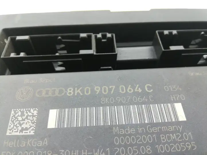 Audi A4 S4 B8 8K (2007 - 2011) 8K0907064C Модуль комфорта — фото 4