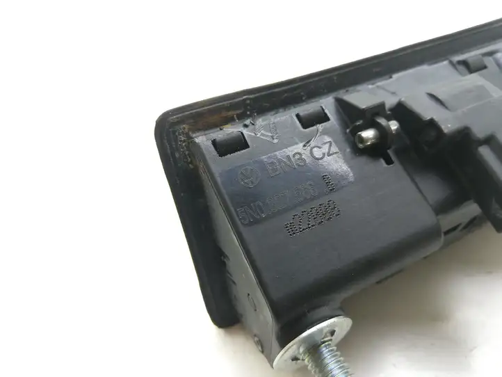 Audi A4 S4 B8 8K (2007 - 2011) 5N0827566 Кнопка закрытия крышки багажника — фото 5