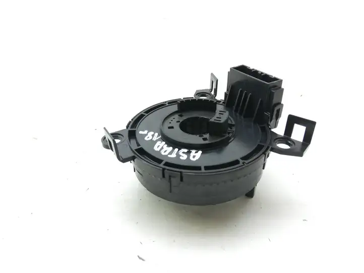 Opel Astra K (2015 - 2020) 39063118 Контактное кольцо SRS — фото 4