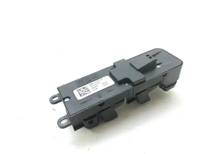 Land Rover Freelander 2 - LR2 (2006 - 2010) 6G9N14A132AC Блок кнопок стеклоподъемников — фото 4