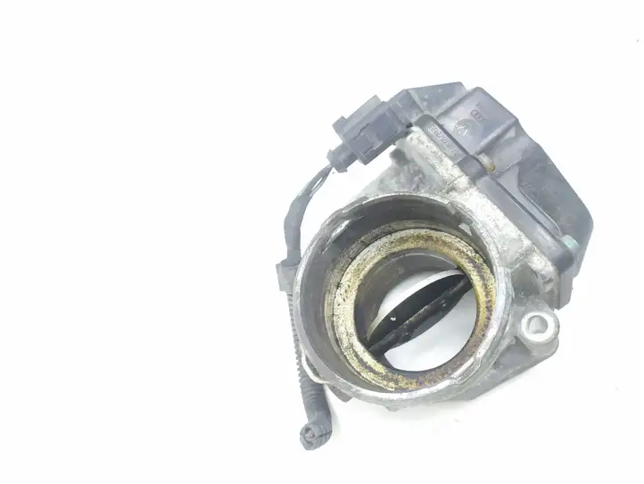 Audi A3/S3 8P (2004 - 2008) 03G128063A Дроссельная заслонка — фото 2
