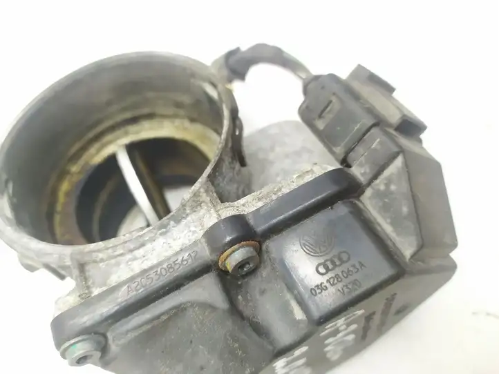 Audi A3/S3 8P (2004 - 2008) 03G128063A Дроссельная заслонка — фото 4
