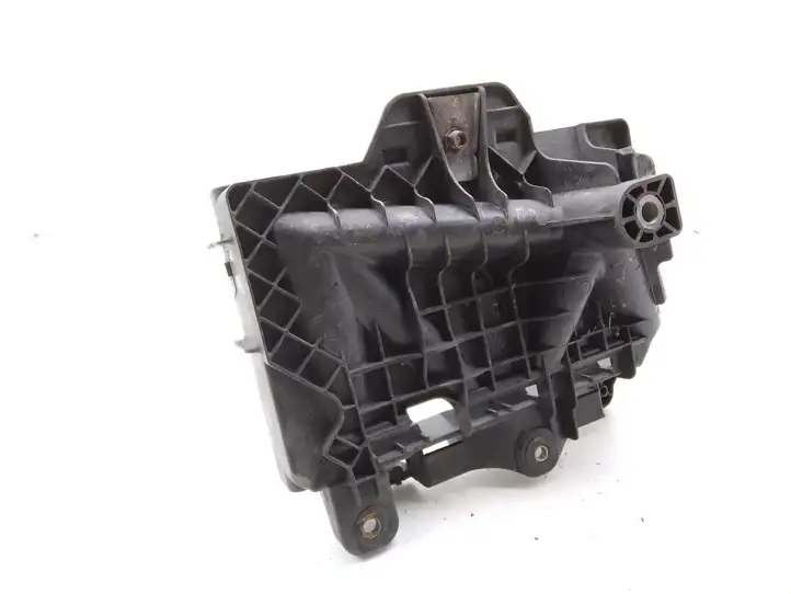 Seat Ibiza III (6L) (2002 - 2008) 6Q0915331 Площадка аккумулятора — фото 3