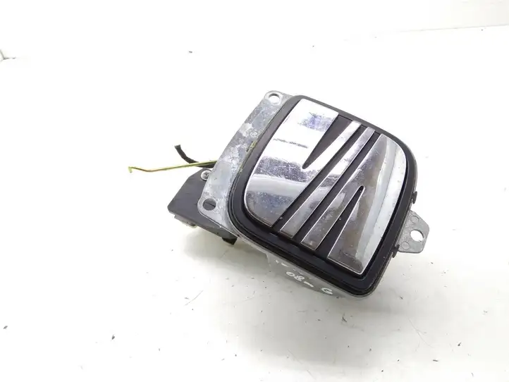 Seat Ibiza III (6L) (2002 - 2008) 1M5862159C Кнопка закрытия крышки багажника — фото 5