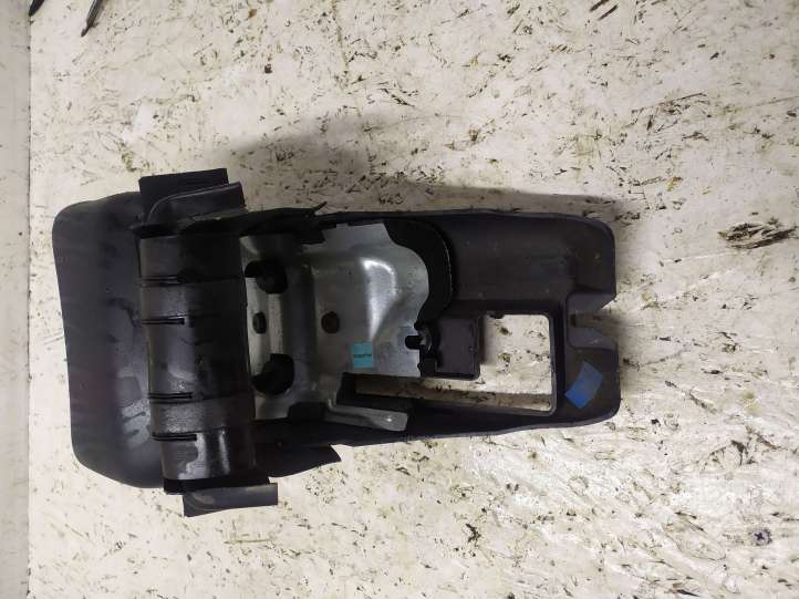 Volvo S40 (2007 - 2012)  30680133 Обшивка рулевого колеса (руля)
