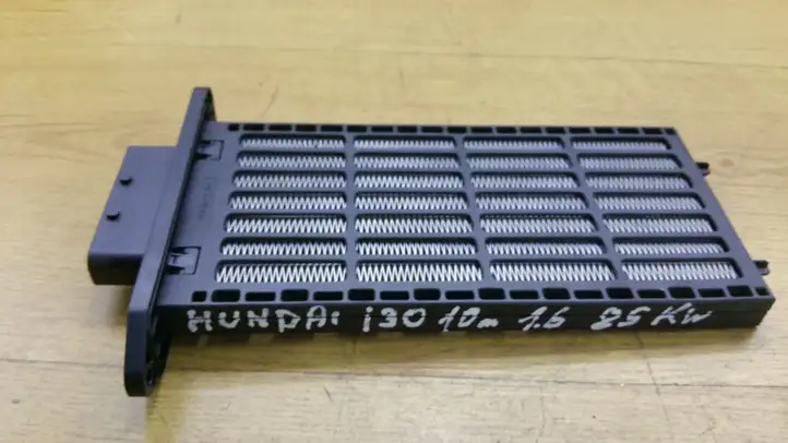 Hyundai i30 (2007 - 2012) 2601401 Электрический отопитель салона — фото 1