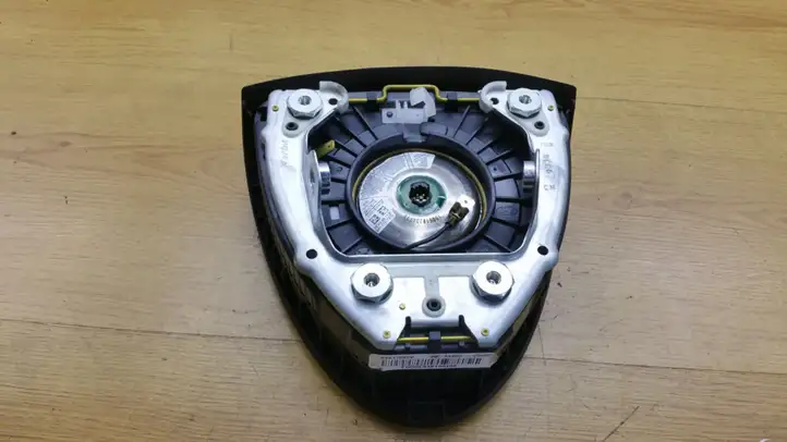 Hyundai i30 (2007 - 2012) 569002R000 Подушка безопасности руля — фото 5
