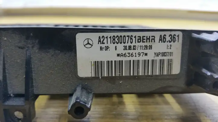 Mercedes-Benz E W211 (2002 - 2009) A2118300761 Электрический отопитель салона — фото 3