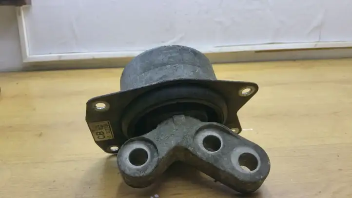 Opel Insignia A (2008 - 2017) 13227730 Опора двигателя — фото 3