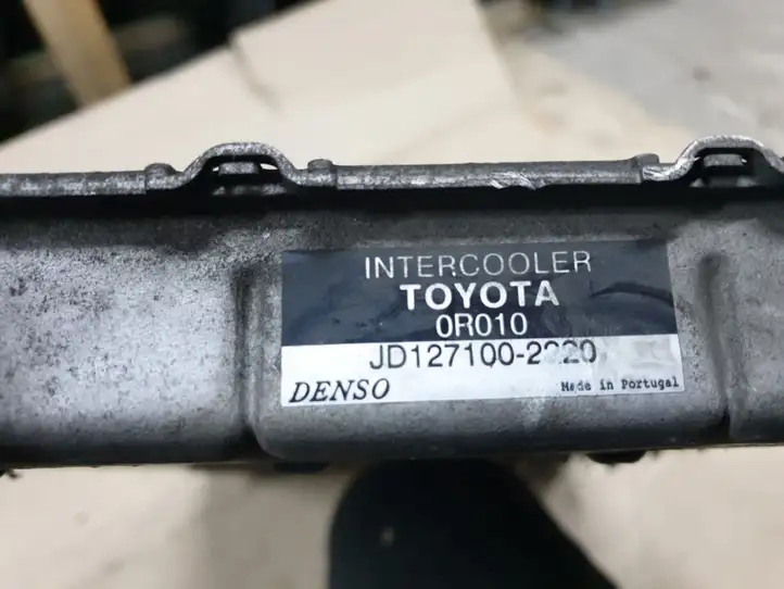 Toyota Corolla Verso AR10 (2004 - 2009) JD1271002220 Интеркулер — фото 2