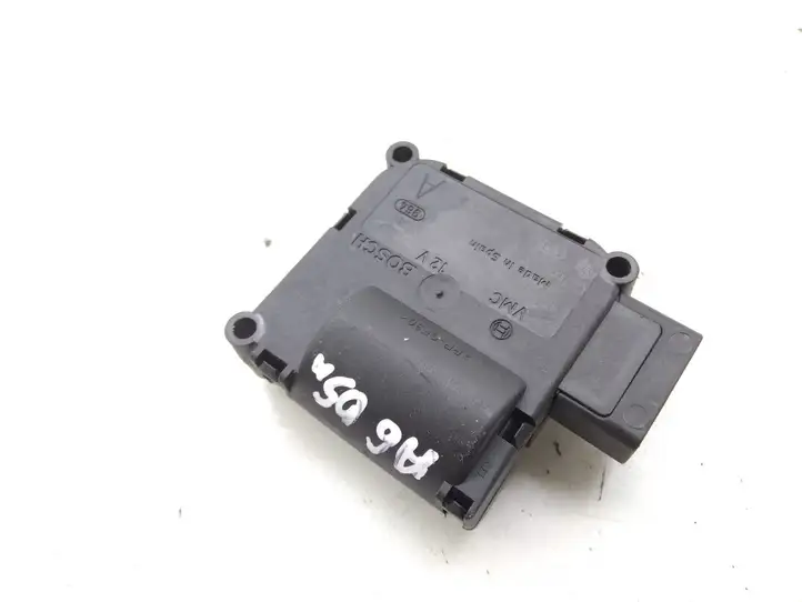 Audi A6 S6 C6 4F (2004 - 2008) 4F0820511A Двигатель задвижки потока воздуха — фото 1