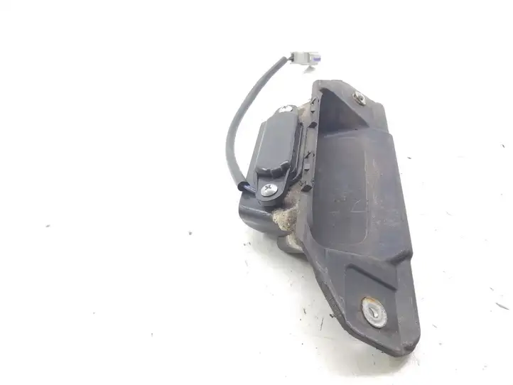 Honda CR-V (2006 - 2009) Кнопка закрытия крышки багажника — фото 2