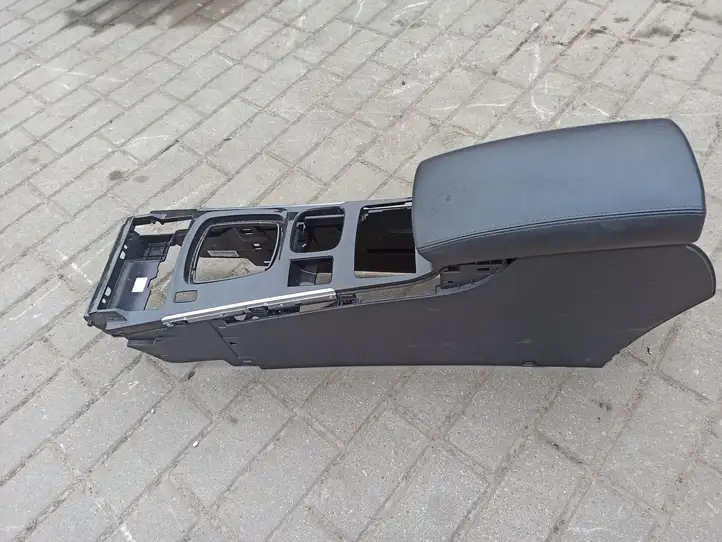 Renault Latitude (L70) (2010 - 2014) Комплект отделки дверей — фото 30